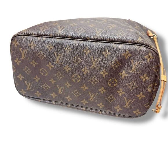 Louis Vuitton Pre-Owned 2017 Monogram Neverfull MM Tote Bag Classic Tan Lining - Picture 7 of 16